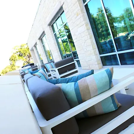 Hyatt Place Austin Airport-2